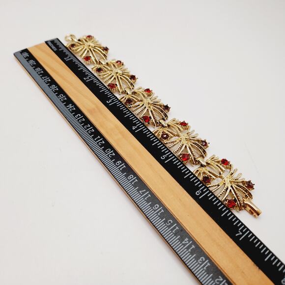 Vintage Coro Gold Tone Link Bracelet Red Purple Rhinestones 7 Inch Holiday - Picture 9 of 9